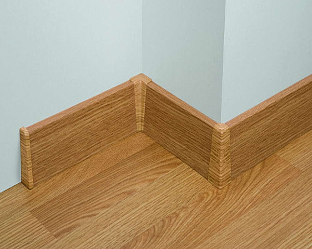 Плинтус ПВХ MAGIC STIСK 77мм 2,2 м MS12 Ятоба