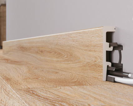 Плинтус напольный Arbiton Integra 18 Дуб Лофт